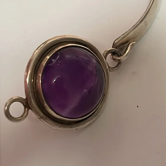 925 bangle large amethyst. Big wrist friendly - Picture 10 of 14